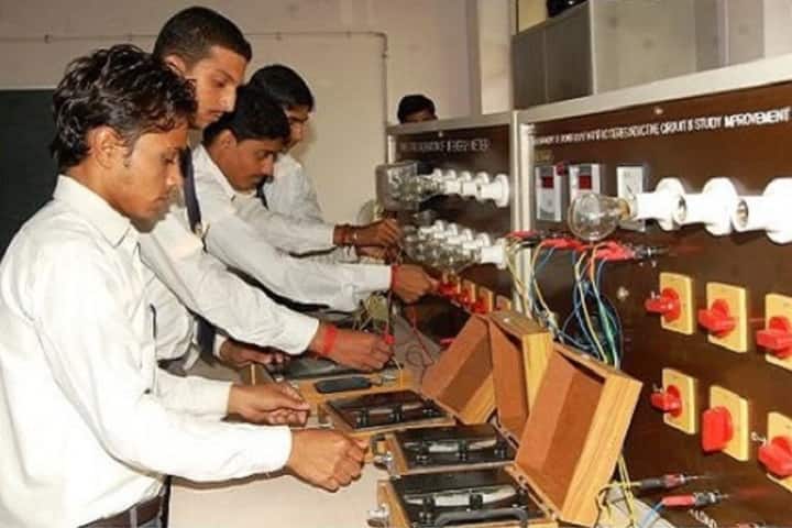 PK Institute of Technology and Management campus in Mathura, Uttar Pradesh, India — photo 5