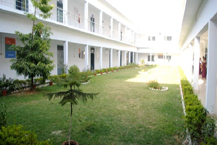 RN Polytechnic College campus in Meerut, Uttar Pradesh, India — photo 1