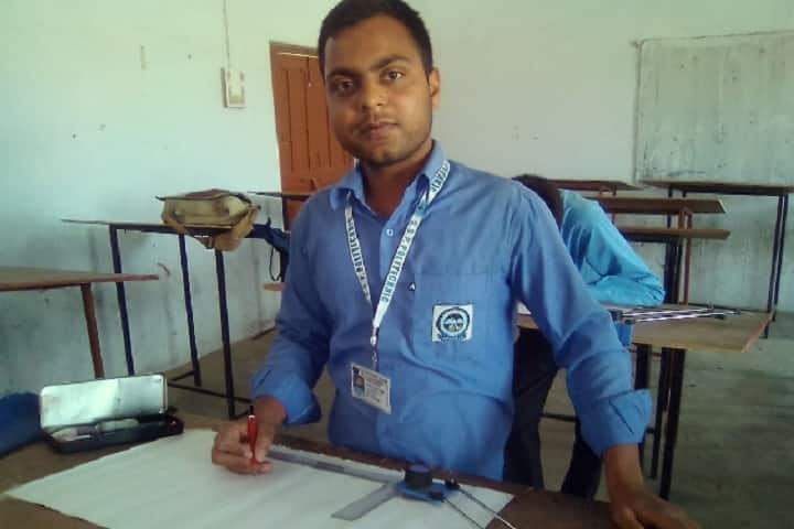 Sri Sahadev Paudhriya Polytechnic College campus in Ballia, Uttar Pradesh, India — photo 4
