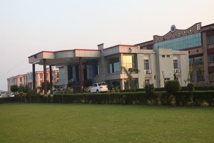 ITM Aligarh campus in Aligarh, Uttar Pradesh, India — photo 1