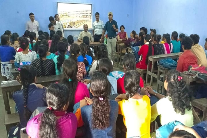 Tamralipta Mahavidyalaya campus in Tamluk, West Bengal, India — photo 3