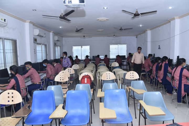 Science College campus in Ganjam, Odisha, India — photo 6