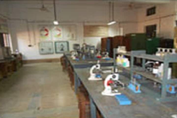 Shri Narayan Prasad Awasthi Government Ayurved College campus in Raipur, Chhattisgarh, India — photo 4