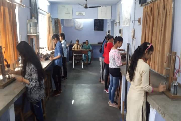 Kanpur Vidya Mandir Mahila Mahavidyalaya campus in Kanpur, Uttar Pradesh, India — photo 5