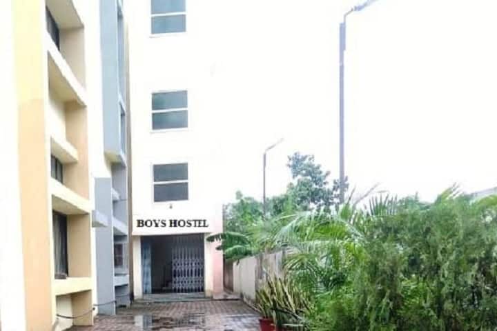 Swami Shri Swaroopanand Saraswati Mahavidyalaya campus in Bhilai, Chhattisgarh, India — photo 2