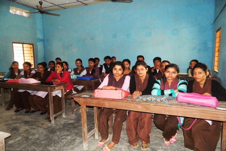 Fakiragram College campus in Kokrajhar, Assam, India — photo 3