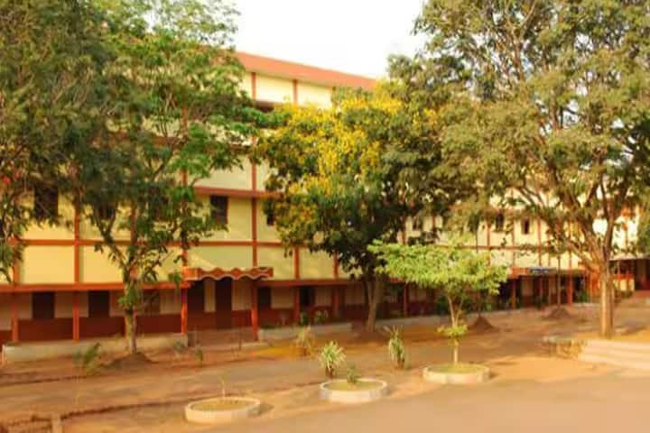 Govinda Dasa College campus in Surathkal, Karnataka, India — photo 1