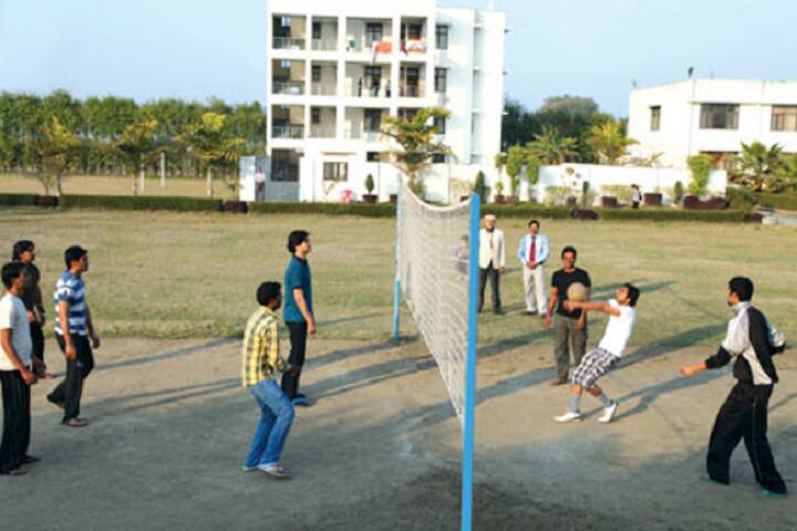 Roorkee Engineering and Management Technology Institute campus in Shamli, Uttar Pradesh, India — photo 6