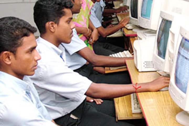 Smt Fulehra Smarak College of Polytechnic campus in Ballia, Uttar Pradesh, India — photo 3