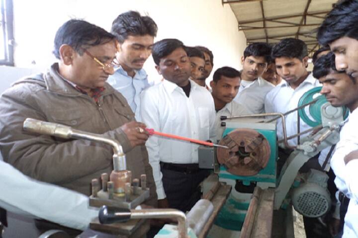 Moradabad Polytechnic Institute campus in Moradabad, Uttar Pradesh, India — photo 4