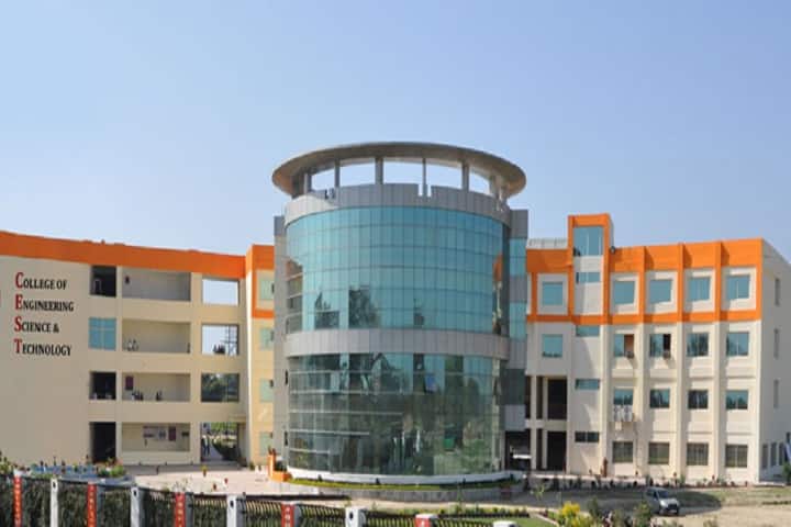 Surya School of Planning and Engineering Management campus in Lucknow, Uttar Pradesh, India — photo 1