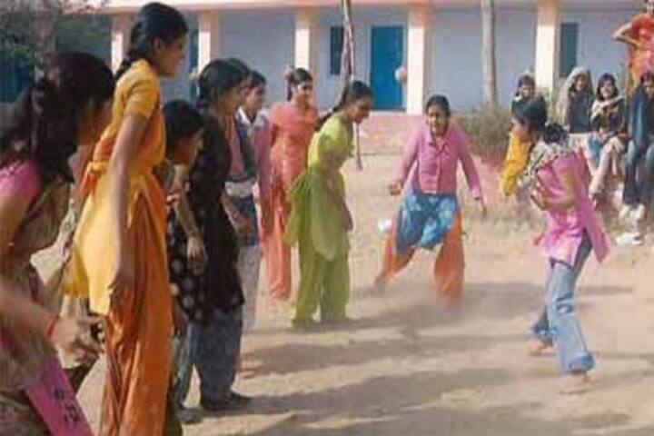 Maharishi Dayanand Balika Vigyan Mahavidyalaya campus in Mandawa, Rajasthan, India — photo 6