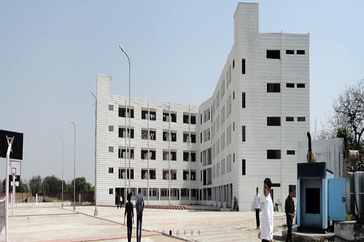Axis Institute of Diploma Engineering, Maharajpur campus in Kanpur, Uttar Pradesh, India