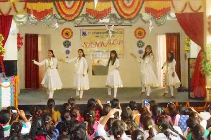 St Xavier's PG College campus in Jaipur, Rajasthan, India — photo 2