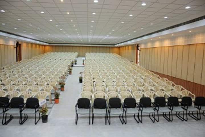 Vardhaman College of Engineering campus in Hyderabad, Telangana, India — photo 2