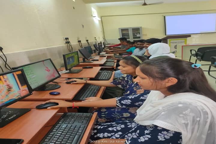 University PG College campus in Godavarikhani, Telangana, India — photo 1