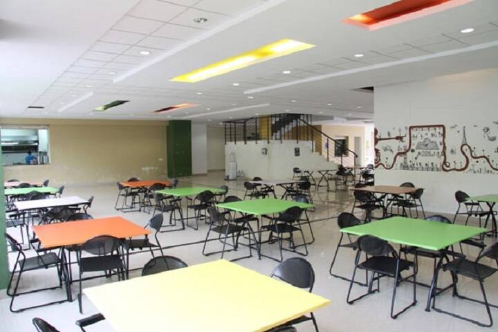 Symbiosis Centre for Management Studies campus in Bangalore, Karnataka, India — photo 2