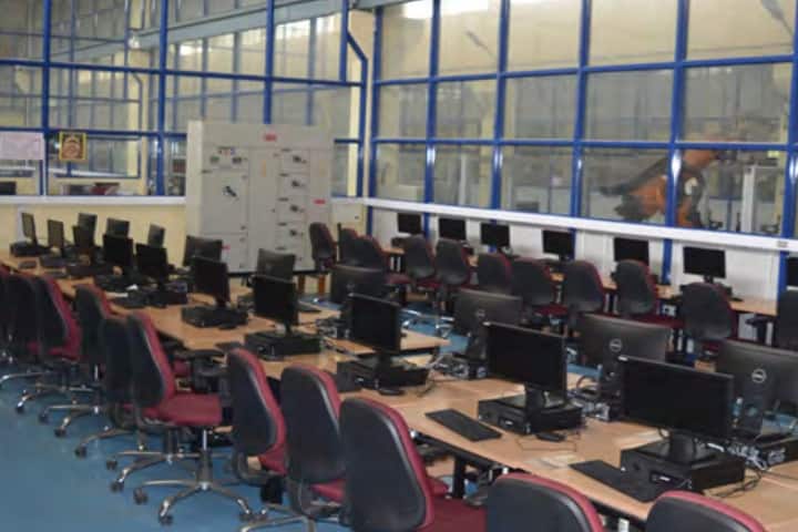 Government Tool Room and Training Centre campus in Bangalore, Karnataka, India — photo 2