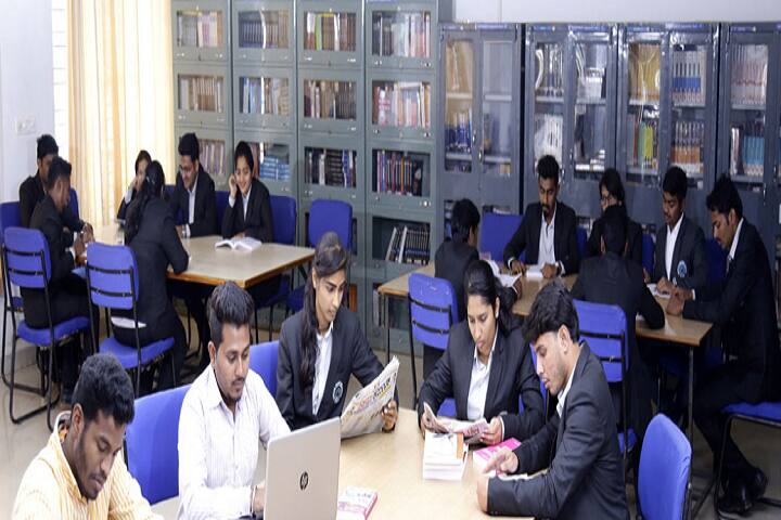 Chetan Business School Institute of Management and Research campus in Hubli, Karnataka, India — photo 5