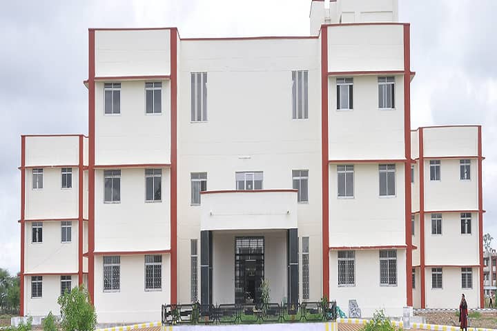 College of Veterinary and Animal Sciences campus in Vallabhnagar, Rajasthan, India — photo 2