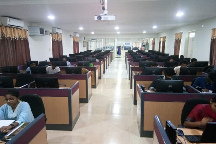 Sri Venkateswara College of Engineering campus in Kadapa, Andhra Pradesh, India — photo 4