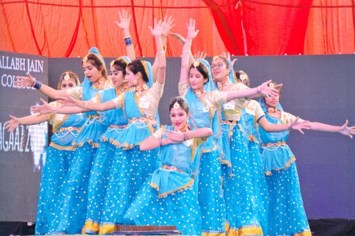 Shri Aatm Vallabh Jain Girls College campus in Sri Ganganagar, Rajasthan, India — photo 6