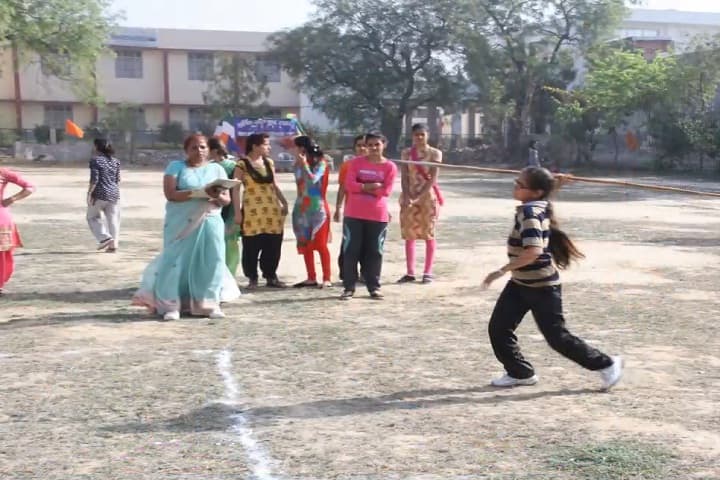 Vaish Arya Kanya Mahavidyalaya campus in Bahadurgarh, Haryana, India — photo 5