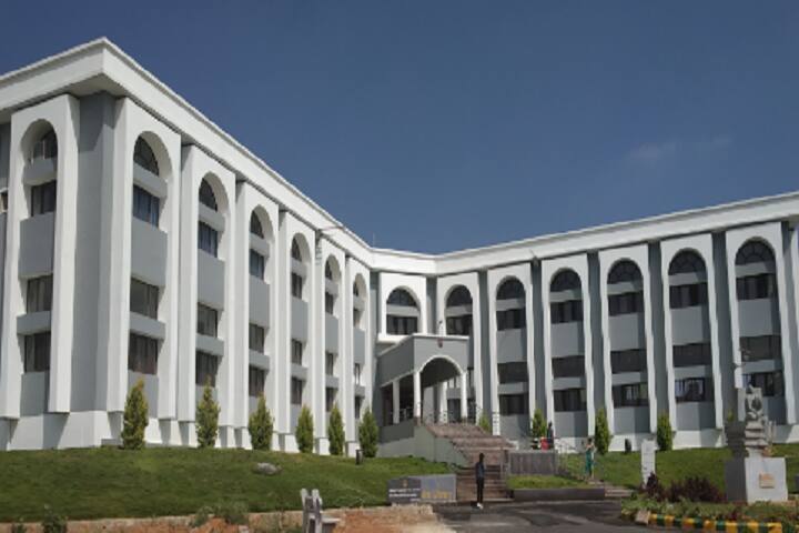 Dravidian University College of Engineering and Technology campus in Chittoor, Andhra Pradesh, India — photo 5