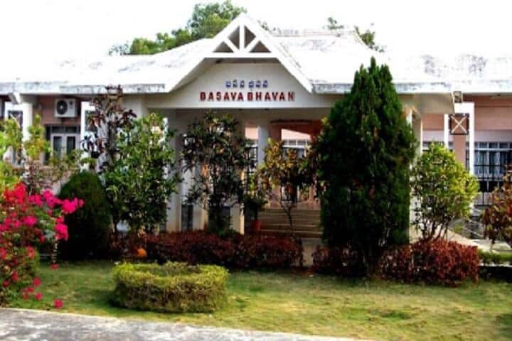 Dravidian University College of Engineering and Technology campus in Chittoor, Andhra Pradesh, India — photo 6