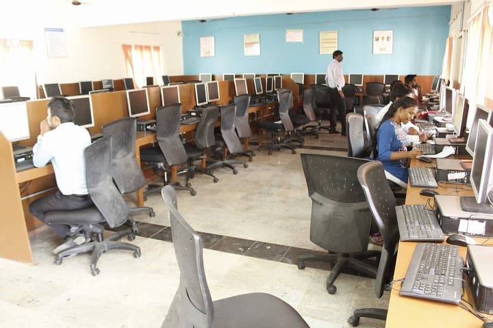 St Mary's Group of Institutions College of Engineering and Technology campus in Hyderabad, Telangana, India — photo 6