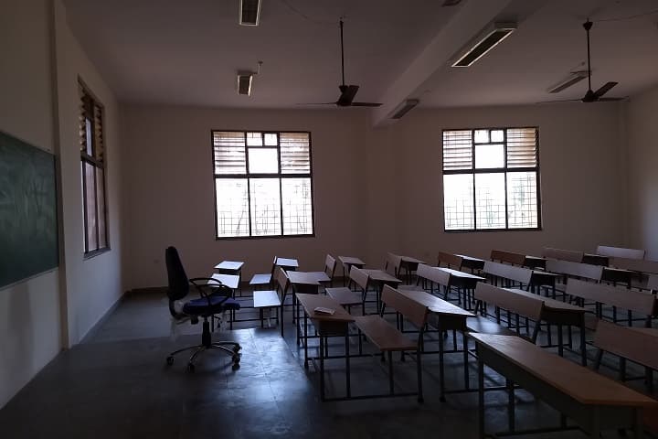University College of Engineering campus in Mahabubnagar, Telangana, India — photo 5