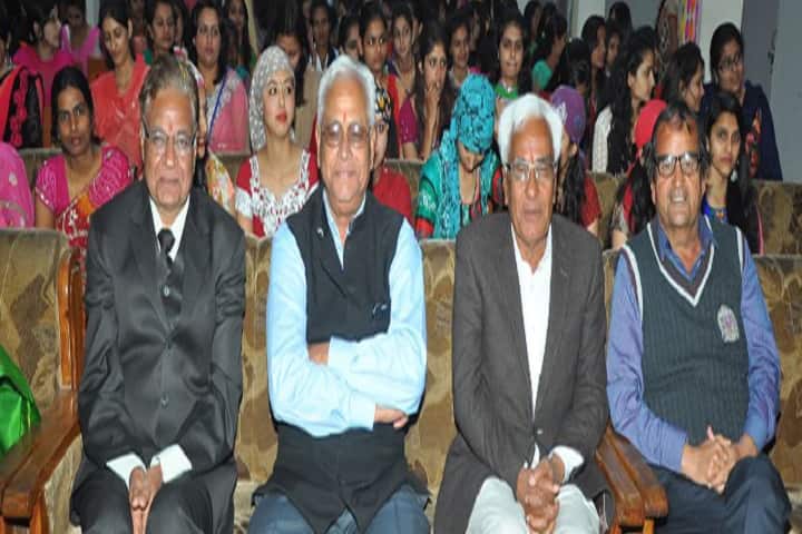 Maharshi Dayanand College campus in Sri Ganganagar, Rajasthan, India — photo 3