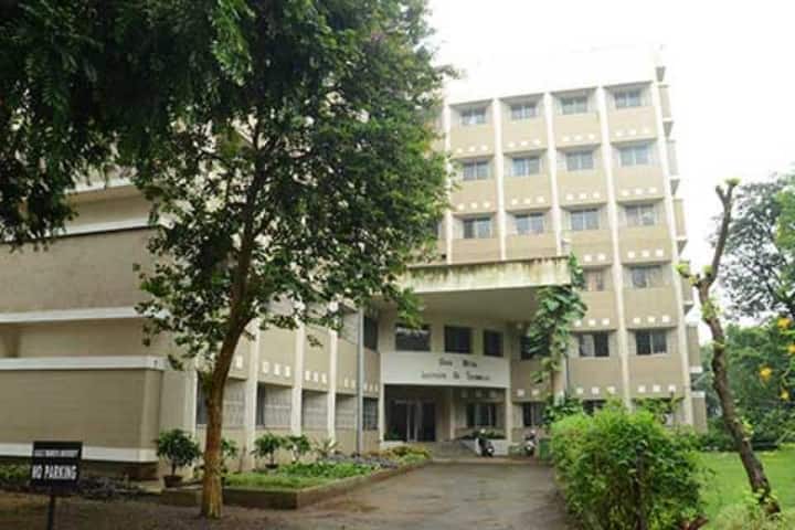 Usha Mittal Institute of Technology campus in Mumbai, Maharashtra, India — photo 1