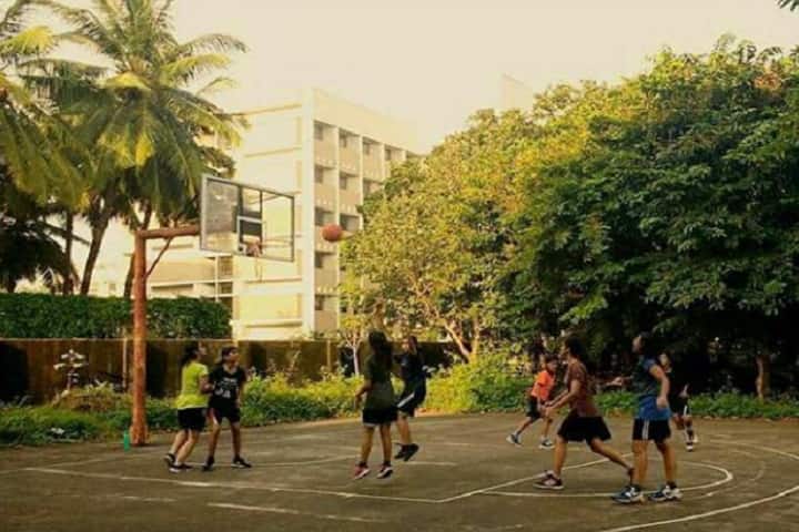 Usha Mittal Institute of Technology campus in Mumbai, Maharashtra, India — photo 4
