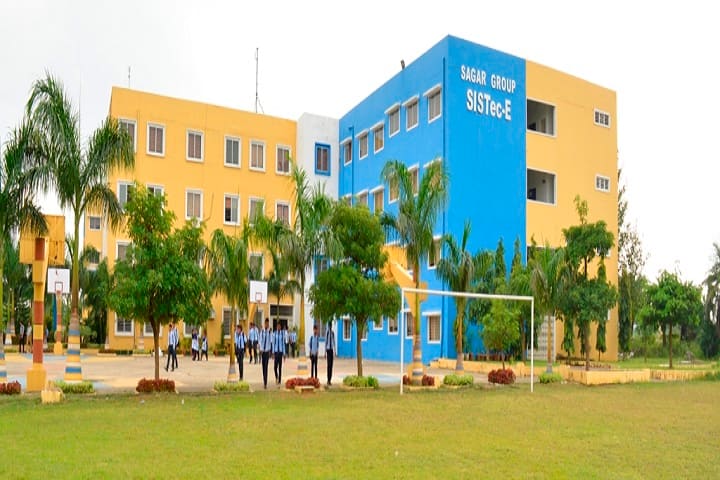 Sagar Institute of Science Technology and Engineering campus in Bhopal, Madhya Pradesh, India — photo 1