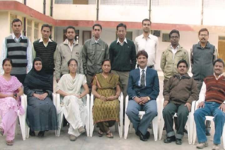Dhar Polytechnic Mahavidyalaya campus in Indore, Madhya Pradesh, India — photo 3