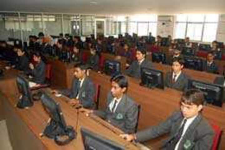 St Aloysius Institute of Technology campus in Jabalpur, Madhya Pradesh, India — photo 4