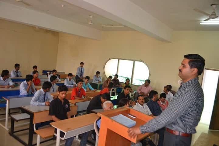 Vikrant Institute of Technology and Management campus in Indore, Madhya Pradesh, India — photo 3