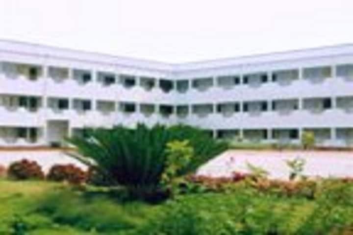 Varuvan Vadivelan Institute of Technology campus in Dharmapuri, Tamil Nadu, India — photo 1