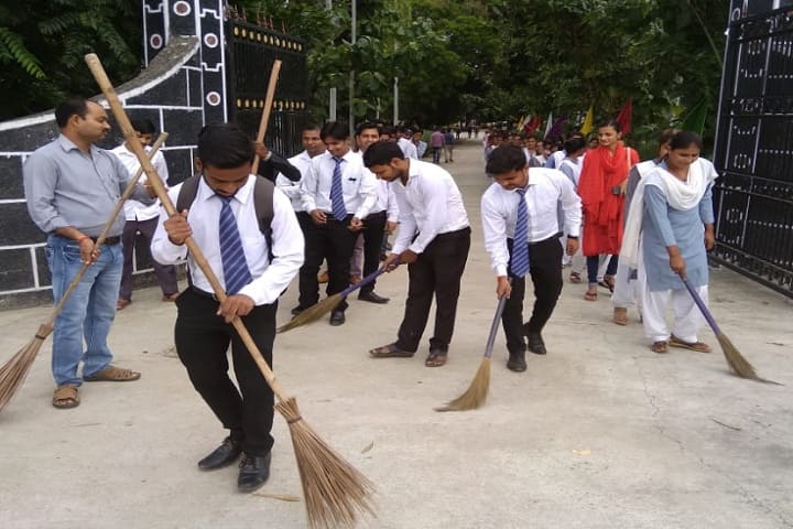 Adarsh Janta Mahavidyalaya campus in Lakhimpur Kheri, Uttar Pradesh, India — photo 5
