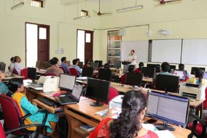 St Thomas College campus in Kottayam, Kerala, India — photo 4