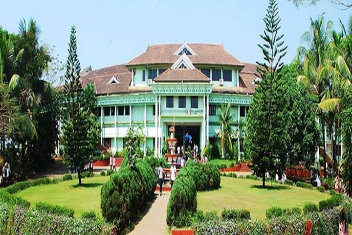MES College campus in Ernakulam, Kerala, India — photo 2