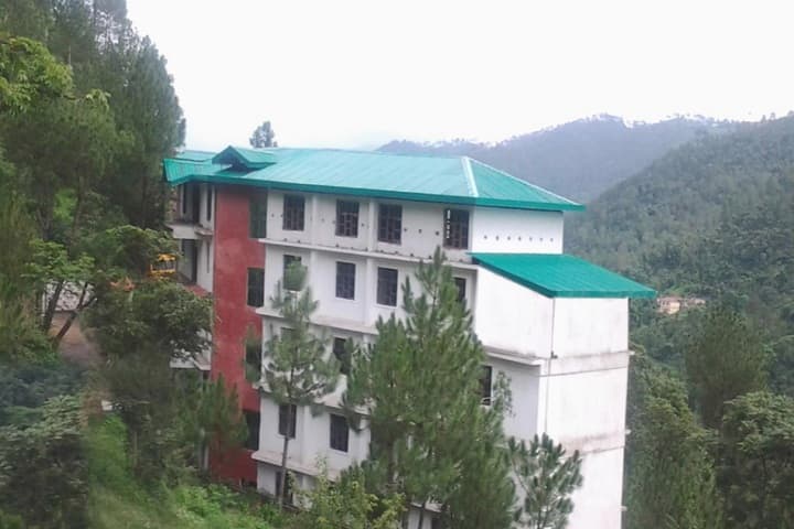 Venkateshwar Vidyapeeth campus in Solan, Himachal Pradesh, India — photo 1