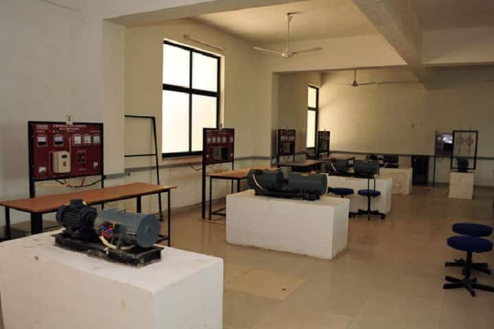 Dalia Institute of Technology campus in Ahmedabad, Gujarat, India — photo 5