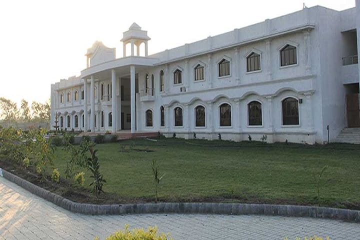 Aarya-Veer College of Engineering and Technology campus in Rajkot, Gujarat, India — photo 1