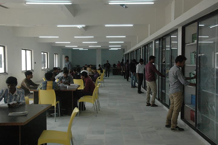 Aarya-Veer College of Engineering and Technology campus in Rajkot, Gujarat, India — photo 5