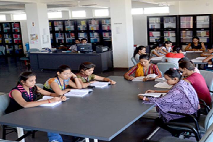 Sabar Institute of Technology for Girls campus in Gandhinagar, Gujarat, India — photo 4