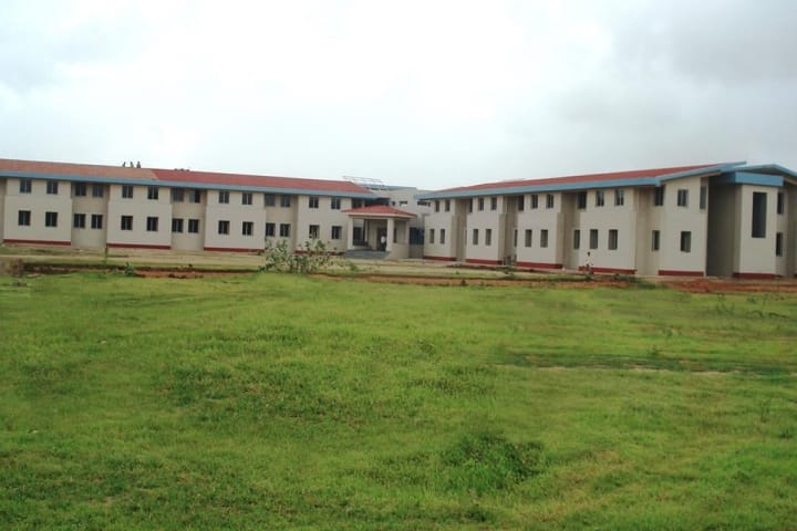 Veerayatan Institute of Engineering campus in Kutch, Gujarat, India — photo 1