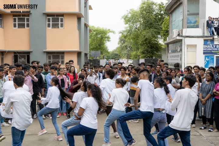 Faculty of Engineering and Technology campus in Vadodara, Gujarat, India — photo 2