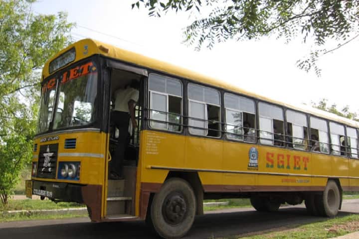 Dr Samuel George Institute of Engineering and Technology campus in Prakasam, Andhra Pradesh, India — photo 6
